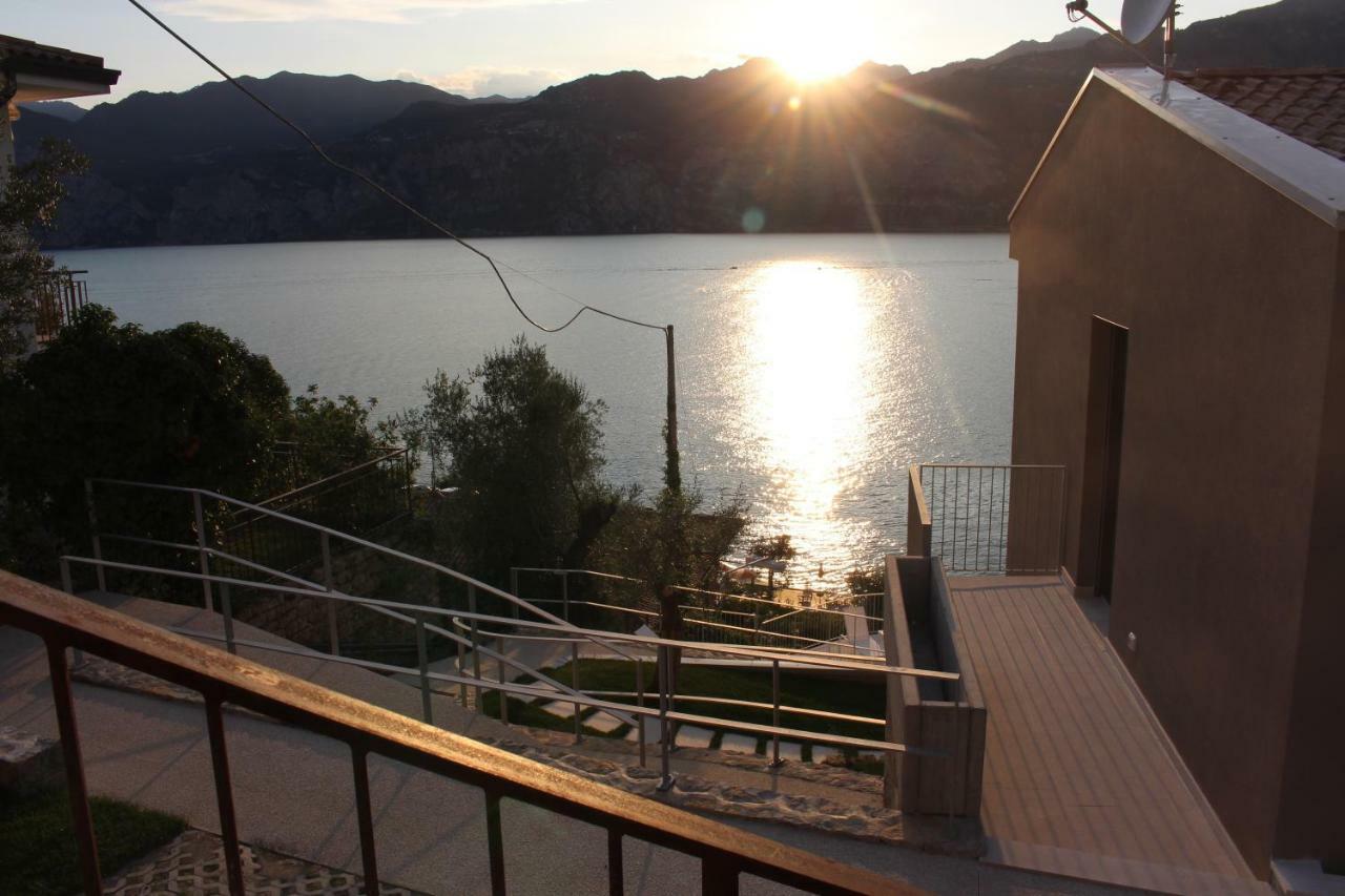 My Lake Apartments Мальчезине Экстерьер фото